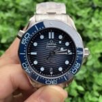 SEAMASTER Replica Watch Silver Strap Blue Dial
