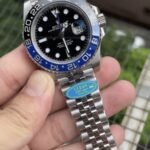 GMT MASTER II Luxurious Replica Watch Silver Strap Black Dial