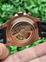 Rolex Daytona Luxurious Replica Watch Black Strap Gold Dial - Imagen 5