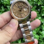 Rolex Datejust Two Tone Exclusive Replica Watch Silver And Gold Strap