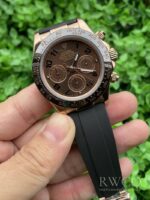 Rolex Daytona Glamorous Replica Watch Rose Gold Strap Black Dial