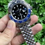 Rolex GMT Master Batman Eye Catching Replica Watch Silver Strap Black Dial