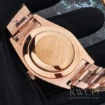Rolex Sky Dweller Eye Catching Replica Watch Rose Gold Strap Silver Dial - Imagen 5