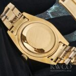 Rolex Sky Dweller Luxurious Replica Watch Gold Strap Silver Dial - immagine 5