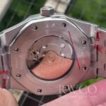 Audemars Piguet Royal Oak '1017 ALYX 9SM' Limited Edition - Image 5